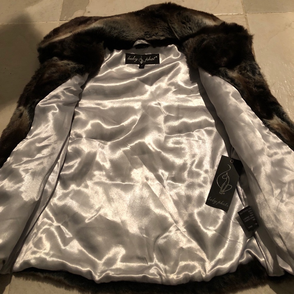 NWT BABY PHAT Faux Fur Ombré Vest - Picture 6 of 6